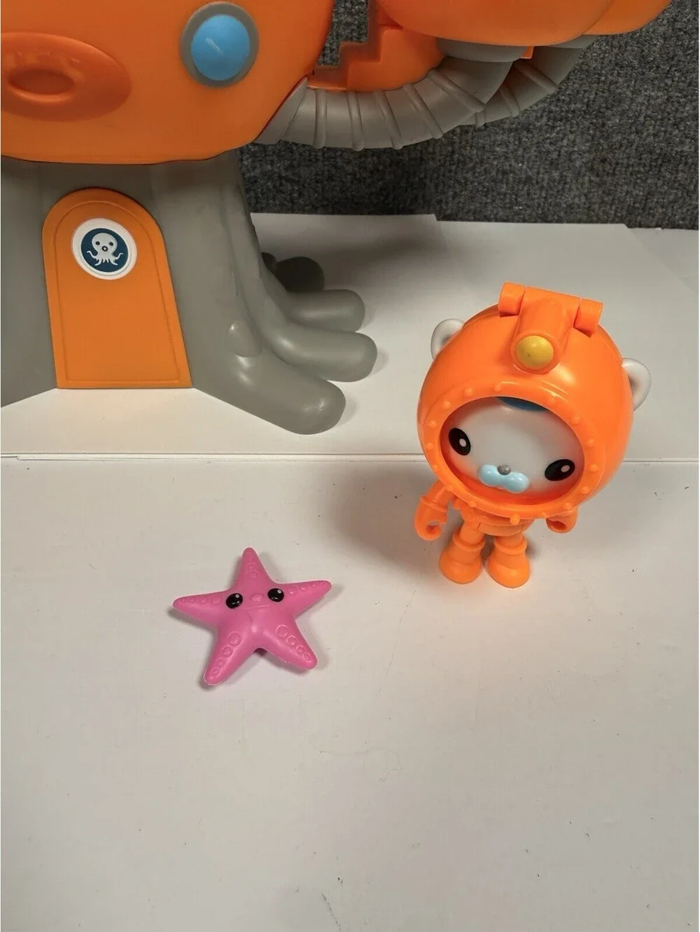 Octonauts Above and Beyond Octopod Playset with 1 Figure And Starfish